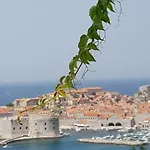 Bupic- Close To Old With Free Parking