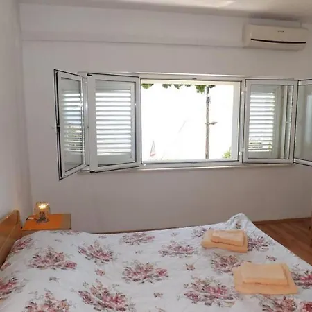 Apartment Bupic- Close To Old With Free Parking
